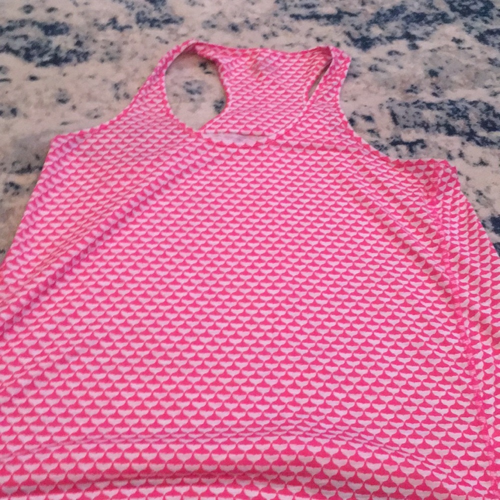 Women’s Vineyard Vines Workout Top